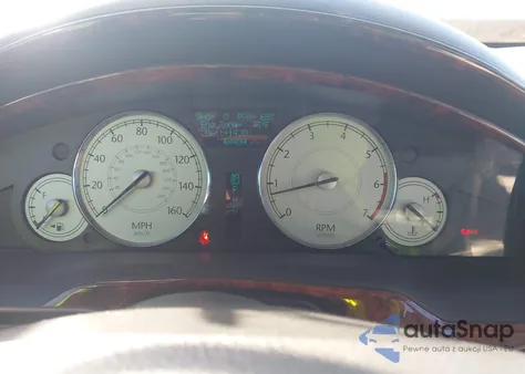 2005 Chrysler 300C from USA, damaged, VIN 2C3JA63H95H588106